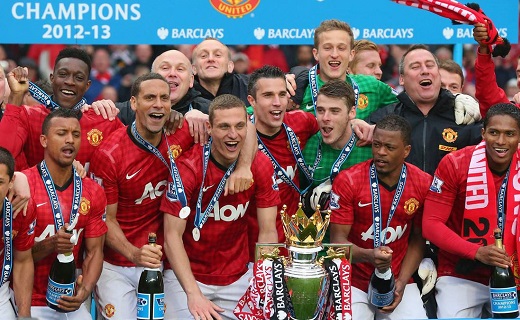 她的一举一 她的一举一